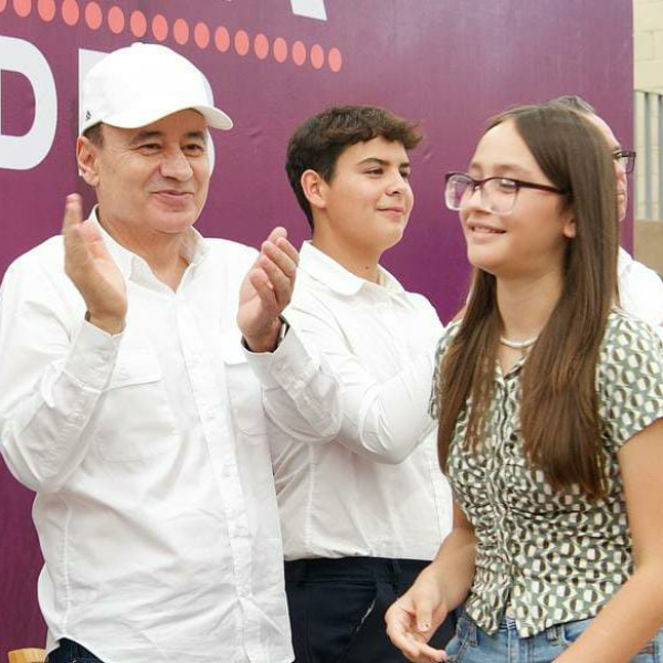 Garantiza Gobierno de Sonora educación con programa universal de becas, destaca Alfonso Durazo.
